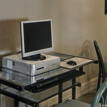 Quality Inn & Suites Weatherford Buitenkant foto