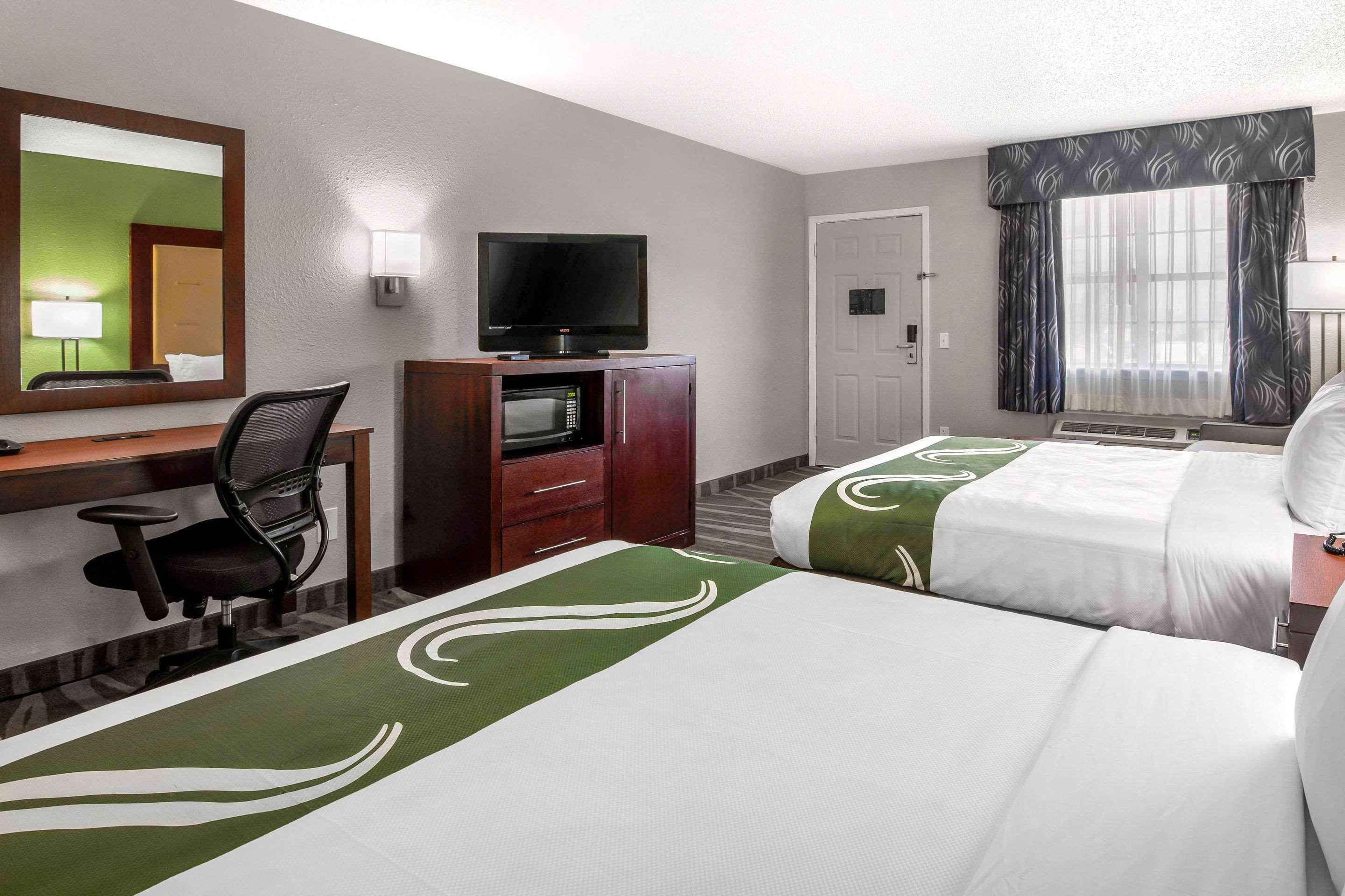 Quality Inn & Suites Weatherford Buitenkant foto