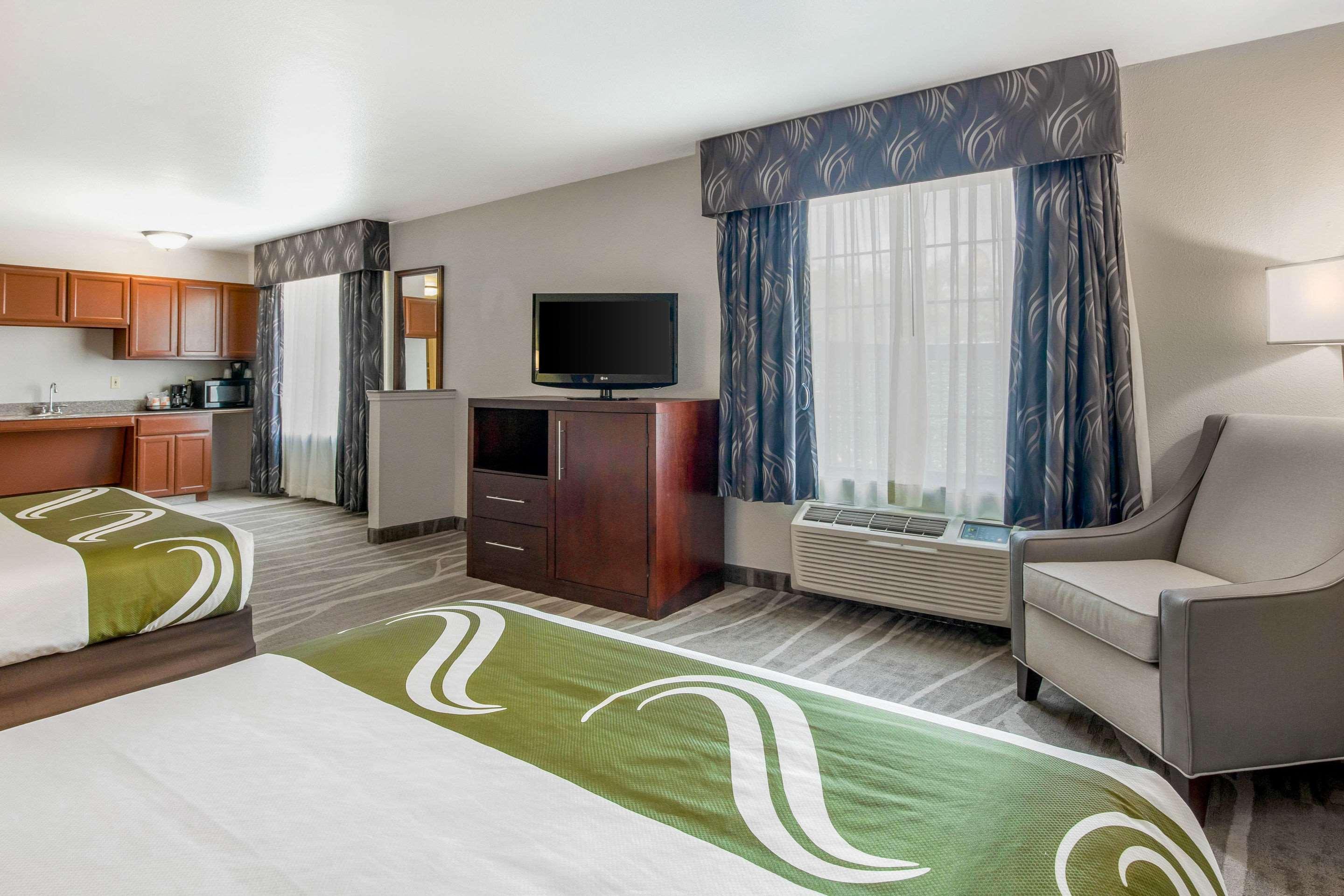 Quality Inn & Suites Weatherford Buitenkant foto