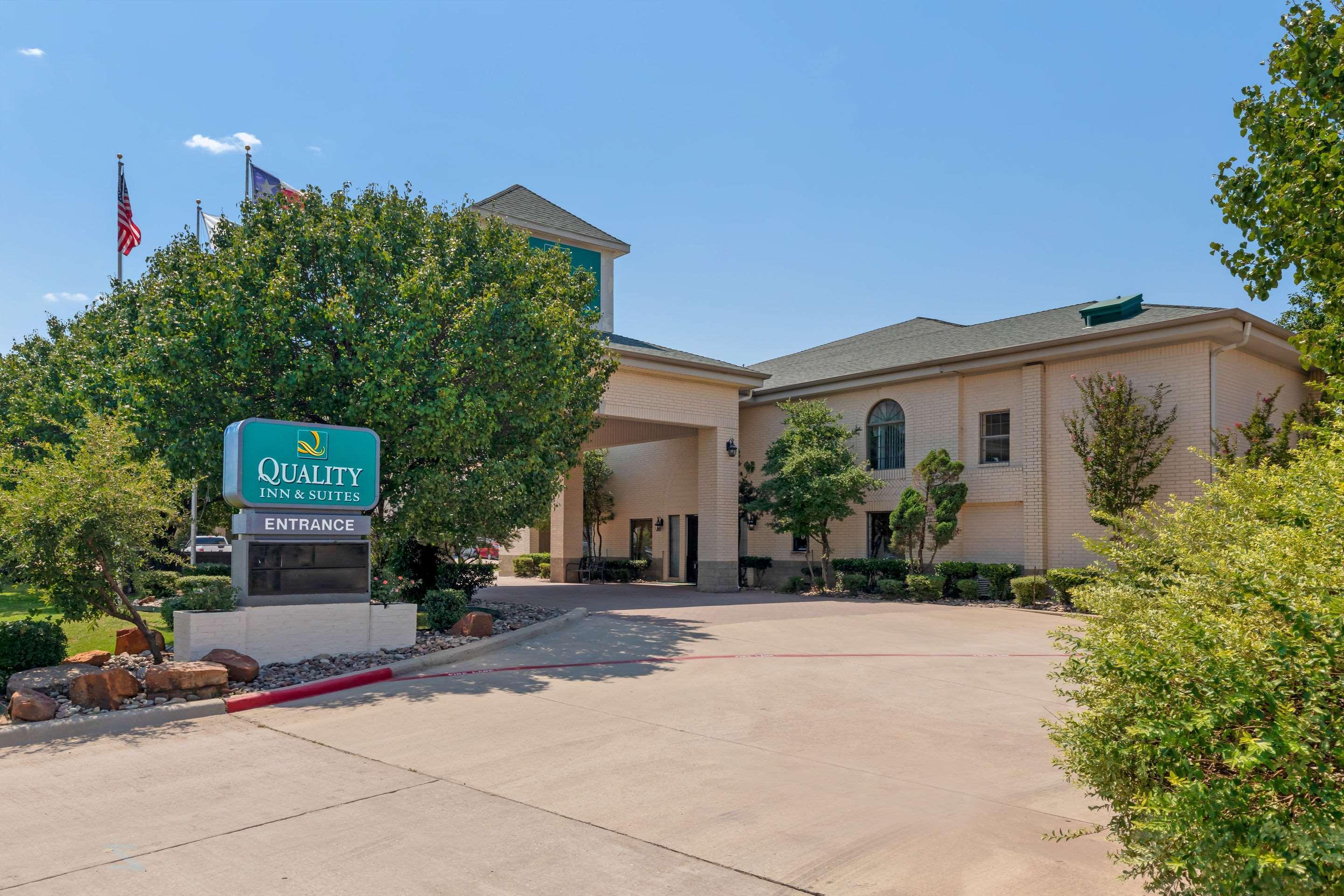 Quality Inn & Suites Weatherford Buitenkant foto