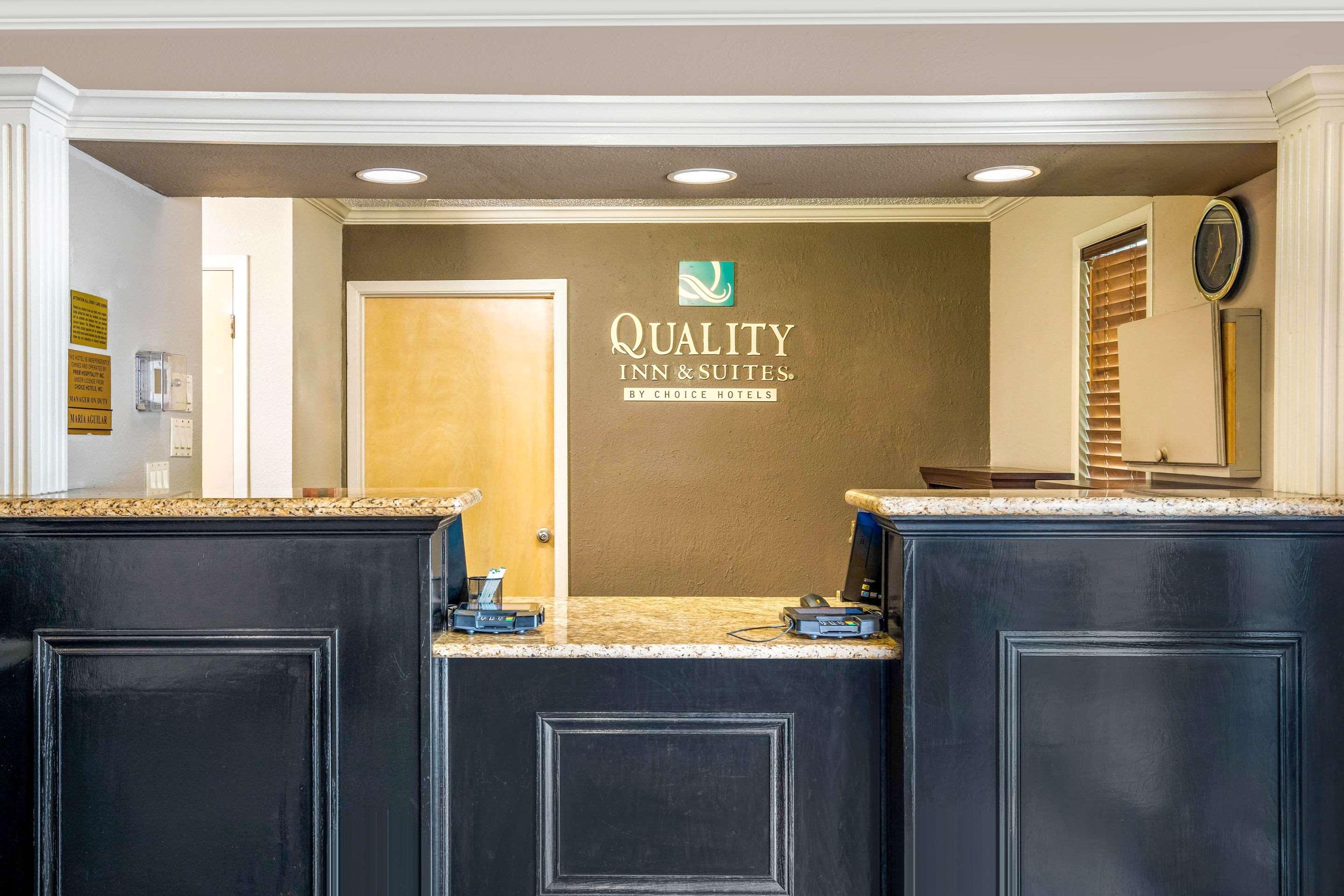 Quality Inn & Suites Weatherford Buitenkant foto