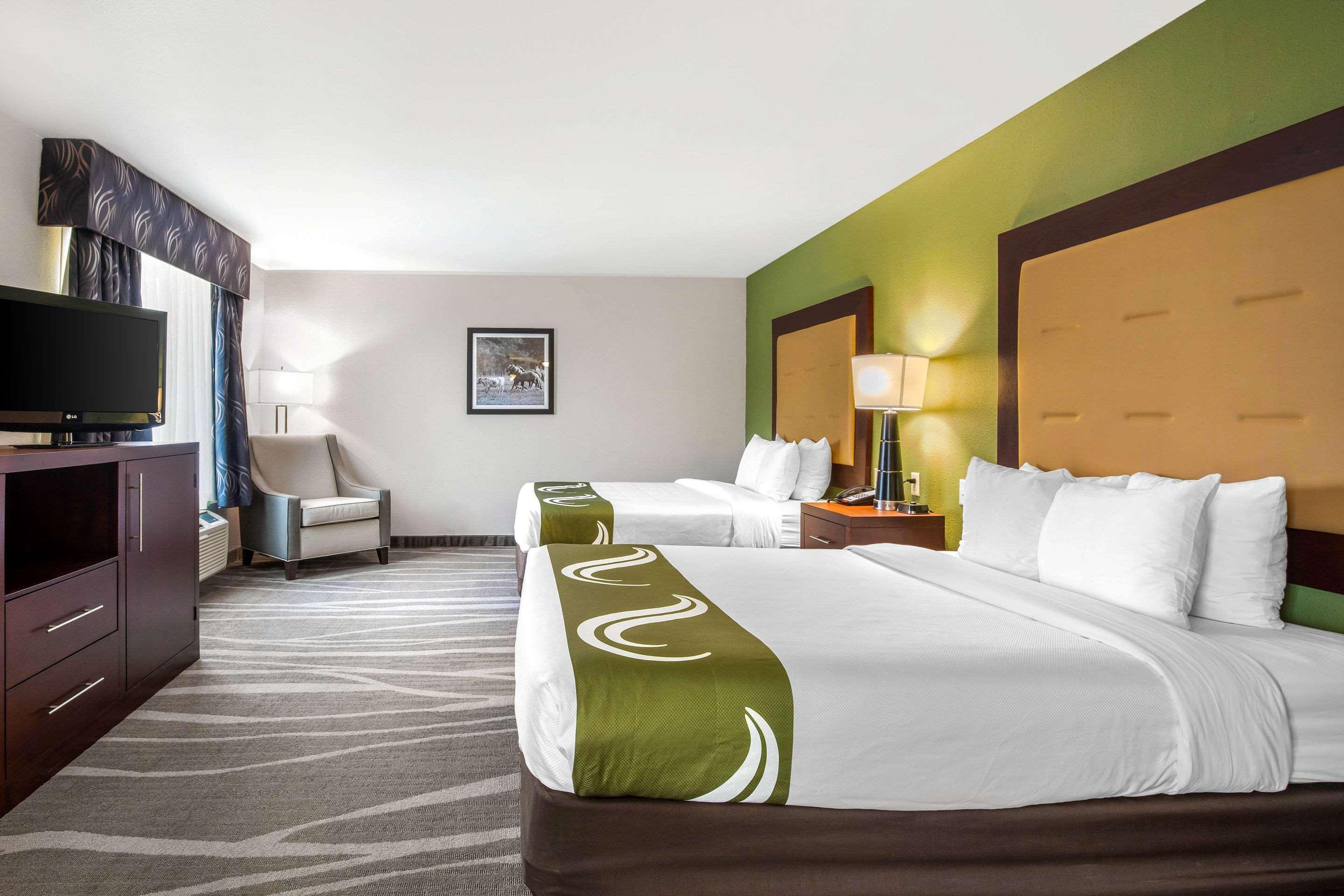 Quality Inn & Suites Weatherford Buitenkant foto