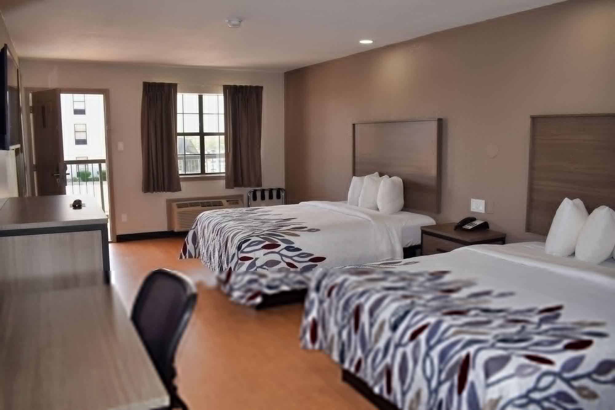 Quality Inn & Suites Weatherford Buitenkant foto