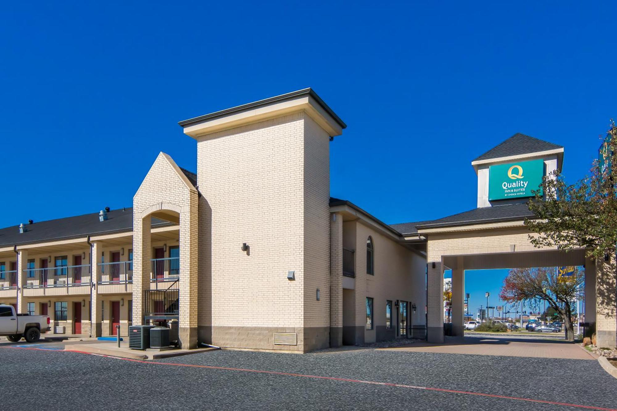 Quality Inn & Suites Weatherford Buitenkant foto