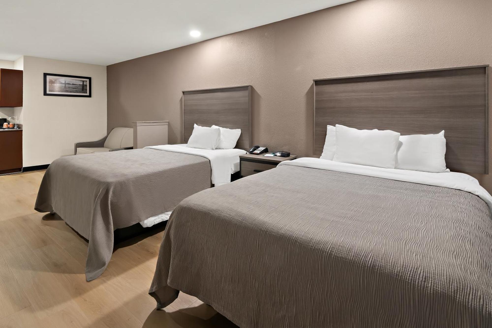 Quality Inn & Suites Weatherford Buitenkant foto
