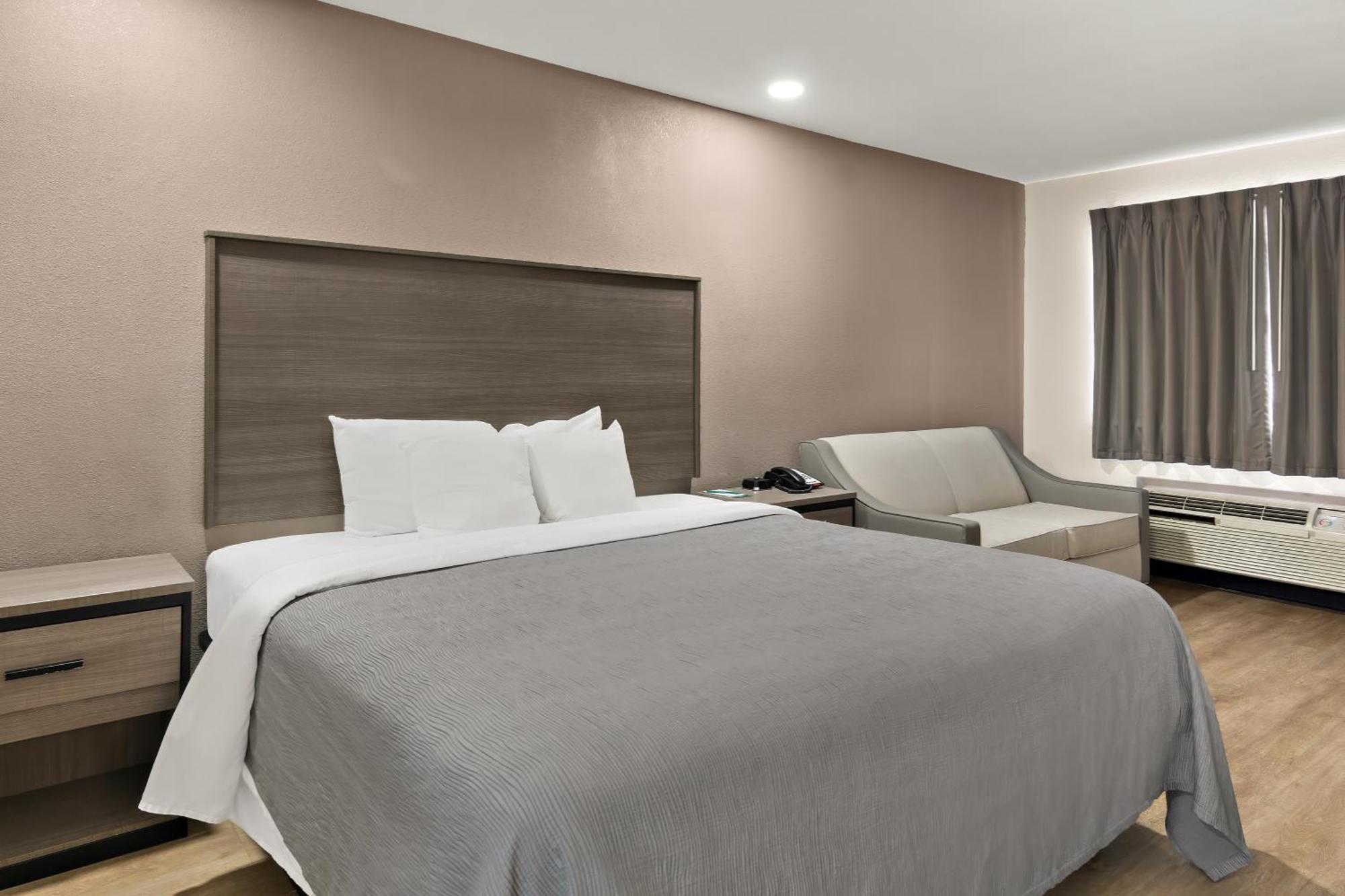 Quality Inn & Suites Weatherford Buitenkant foto